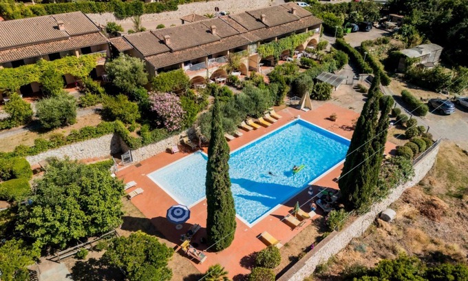 Rio nell'Elba Villa | RELAIS NISPORTINO - BORGO AI PINI VILLA