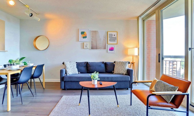 Ballston Apartment | Relax After a Long Trip in This Apt