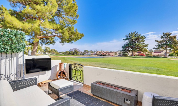 Camelback East House | Relax by Pool & Play Tennis: Biltmore Retreat!