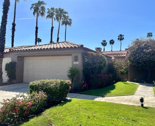 Palm Desert Apartment | Relax in Palm Valley Comfort