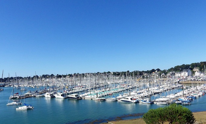 La Trinite-sur-Mer Apartment | Relaxing by the sea