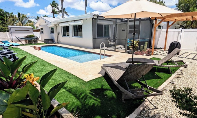 Allen Park House | Relaxing Family 3BR Home w/Pool near Downtown Ft Myers & Edison