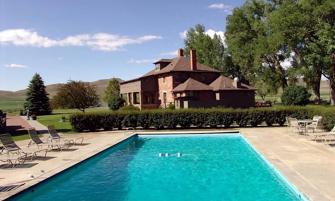 Ucross Hotel | Relaxing Ranch Stay! Free Parking & Breakfast, Pool, Fishing, Horseback Riding