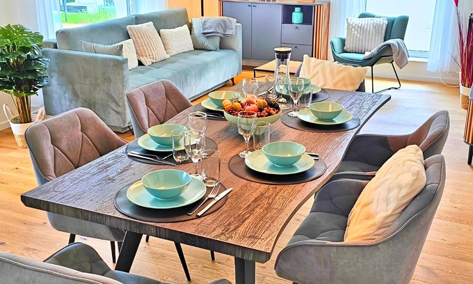 Koenigs Wusterhausen Apartment | RelaxRefugium/6 pers./Garage/2xWorkspace