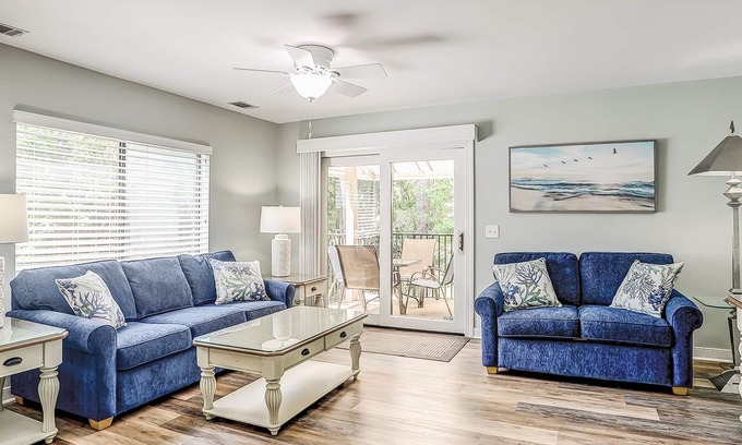 Hilton Head Island Condo | Remodeled 3 bedroom villa with complex pool access