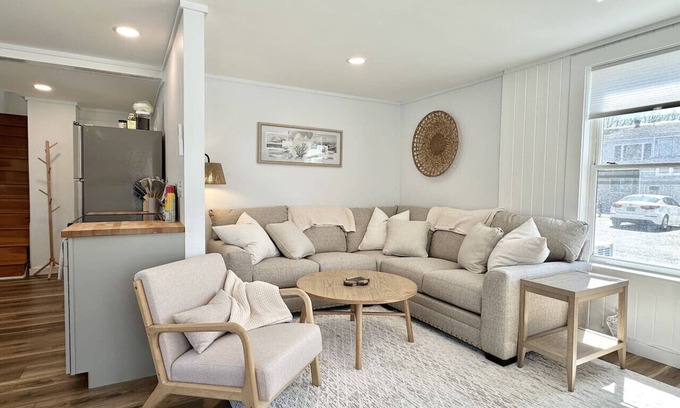 Southwest Harbor House | Renovated 3BR Home in Downtown SWH [Mariners Rest]