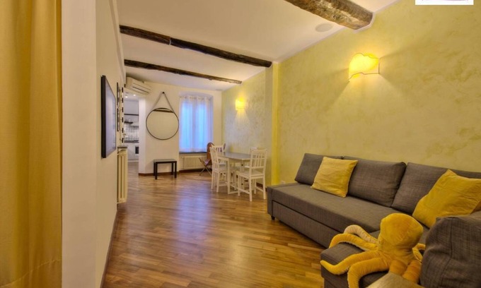 Rapallo Apartment | Renovated apartment in historic building in the center of Rapallo