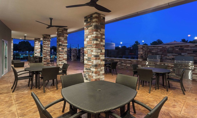 Barker Hotel | Residence Inn by Marriott Houston West/Beltway 8 at Clay Rd.