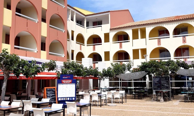 Leucate Apartment | Residence Port Leucate, apartment with harbor view