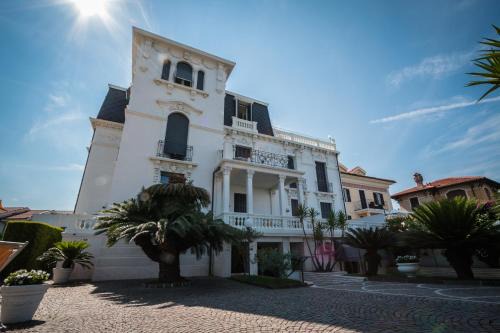 Loano Apartment | Residence Villa Chiara