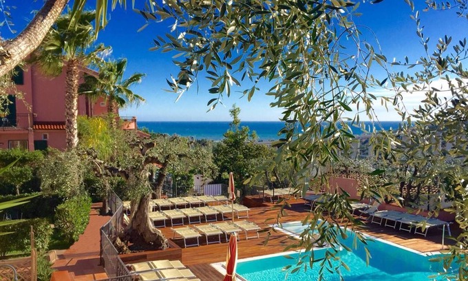 Imperia Apartment | Residence Villa Giada Three-room Apt 6 Pax Plus Rosa