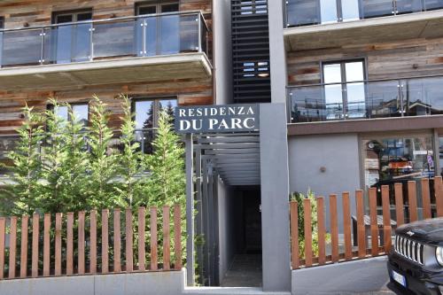 Sauze d'Oulx Apartment | Residenza Du Parc