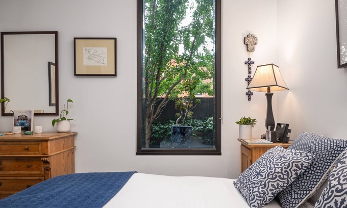 Brighton Apartment | Resort living with courtyard at a Superb Bayside Location, Resort living at a Superb Bayside Locati