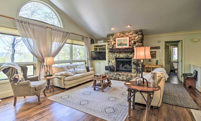 Harbor Springs House | Resort-Style Harbor Springs Home Near Ski Resort!