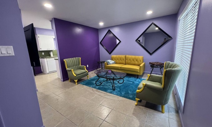 Fort Smith House | Retro Centrally Located Duplex!
