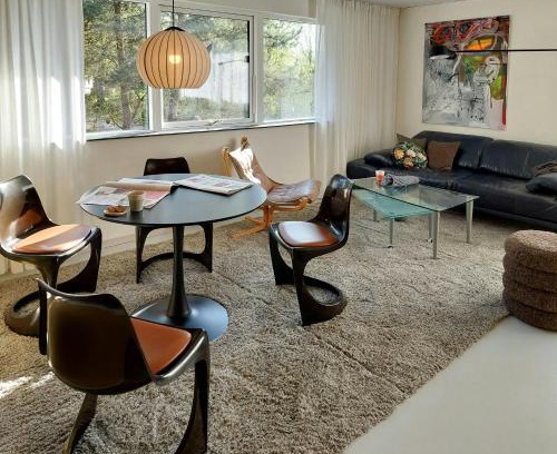 Hadsund House | Retro Hus Ved Rebild Bakker Med Kreativt Værksted