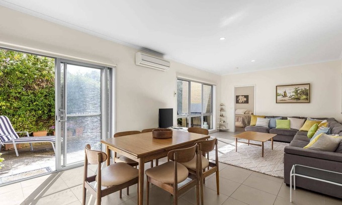 Anglesea House | Retro Twist , Modern Town House