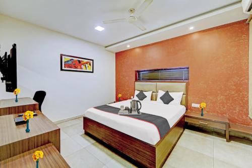Royapettah Hotel | RG SUITES Formerly RAJ RESIDENCY Near US EMBASSY & APOLLO HOSPITAL