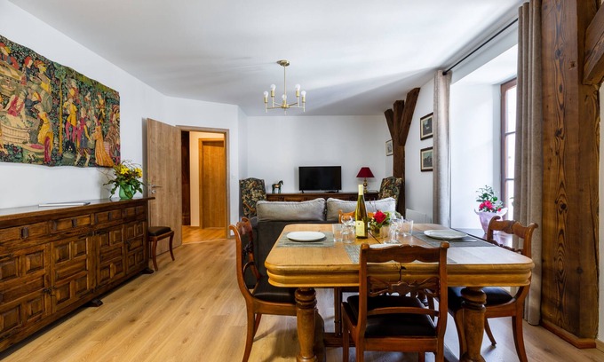 Selestat Apartment | RHENANUS: Ludwig Dringenberg ๐โ๐
ฟ๏ธ๐