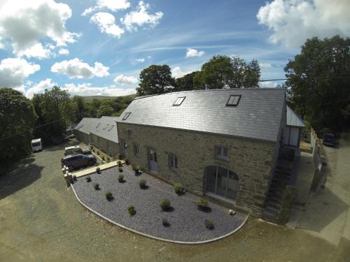 Crosswell Bed & Breakfast | Rhostwarch