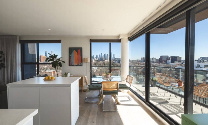 Richmond North Apartment | Richmond Penthouse | Modern 2BR with City Views