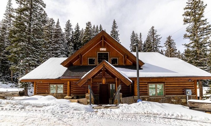 Salt Lake Mountain Resorts House | Rivamonte by Cottonwood Lodging