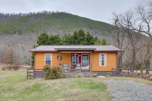 Hot Springs House | River Access and Hot Tub Cozy Hot Springs Cabin
