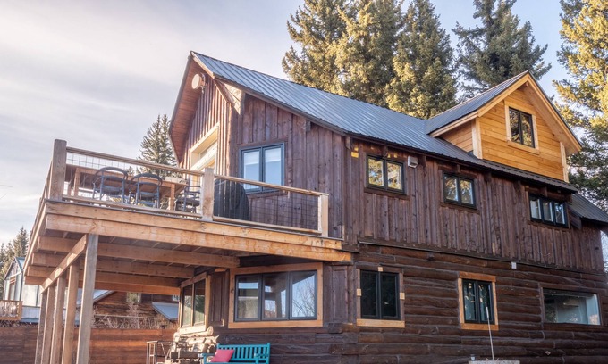 Crested Butte South House | River Side Get Away