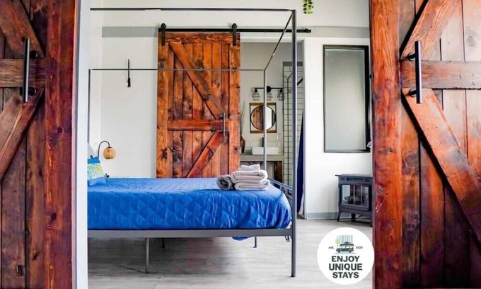 Niles Apartment | Rivers Edge Lofts - Unit 2
