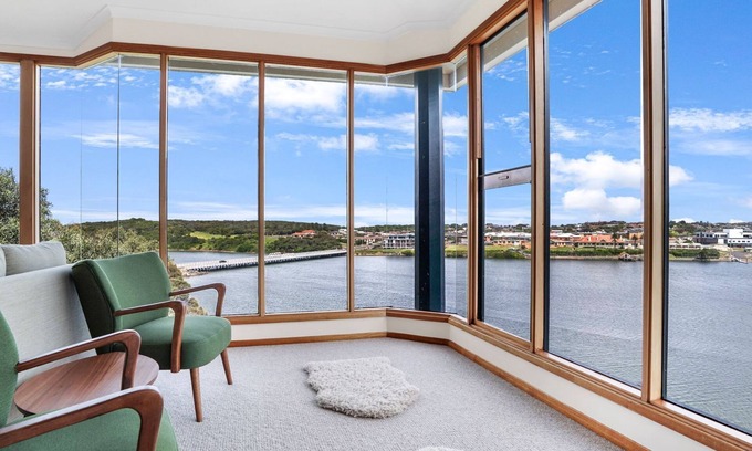 Warrnambool House | Riverview - Breath taking views of the Hopkins River