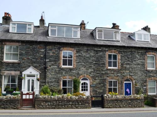 Keswick House | Riverview