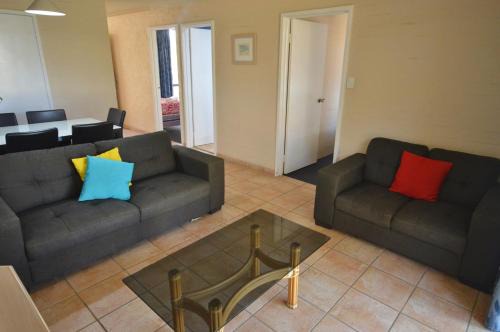 Kalbarri Apartment | Riverview Holiday Apartment 75 - Kalbarri WA