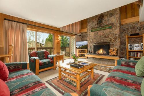 Teton Village Villa | RMR: Wind River 15 Condo in Teton Village