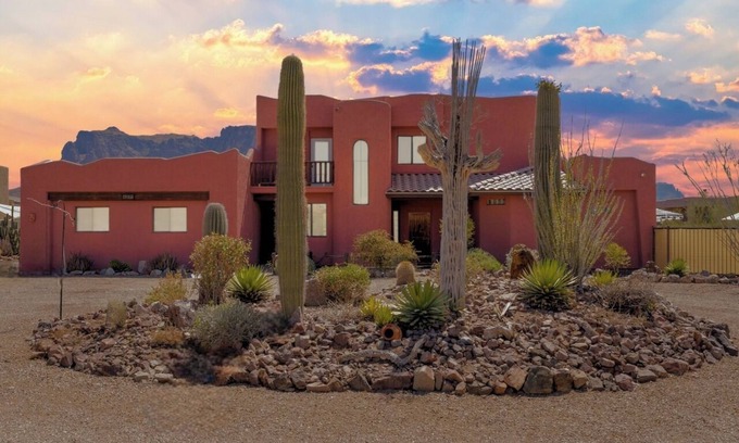 Apache Junction House | Roadrunner Retreat: Superstition Views & Wildlife