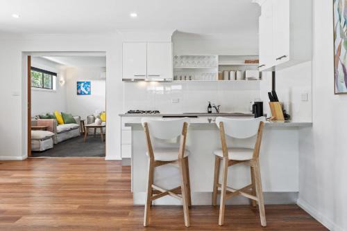 Orange House | Robinia Guest House - Warmth & Minimalism
