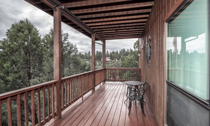 Ruidoso House | Robins Nest by Vtrips