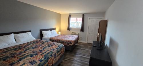 Division No. 16 Hotel | Roblin Motor Inn