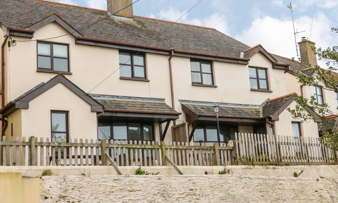 Mortehoe Cottage | ROCKHAM BAY VIEW, pet friendly, character holiday cottage in Mortehoe