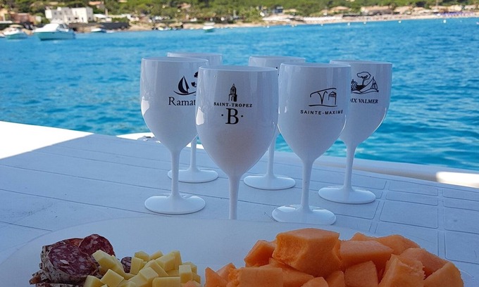 Port Grimaud Boat Rental | Romantic getaway