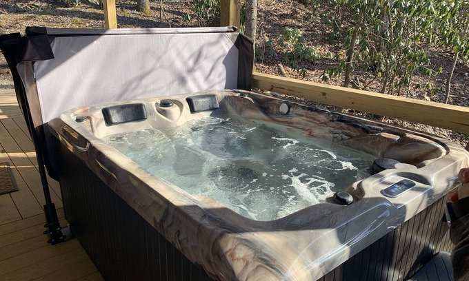 Arden House | Romantic Rural Retreat/Hot tub/Fishing/Pond view/Woods/Private