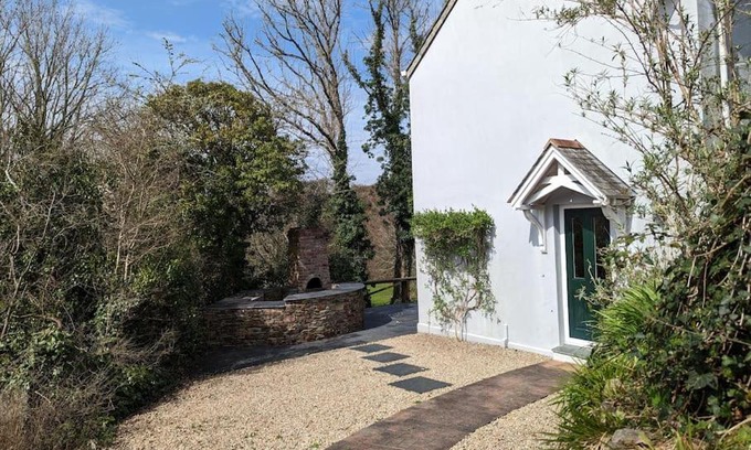 Ruan High Lanes House | Romantic Secluded Hideaway Cottage in Cornwall