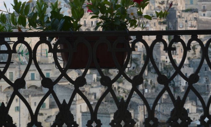 Sasso Barisano House | romantic stay in the heart of the Sassi