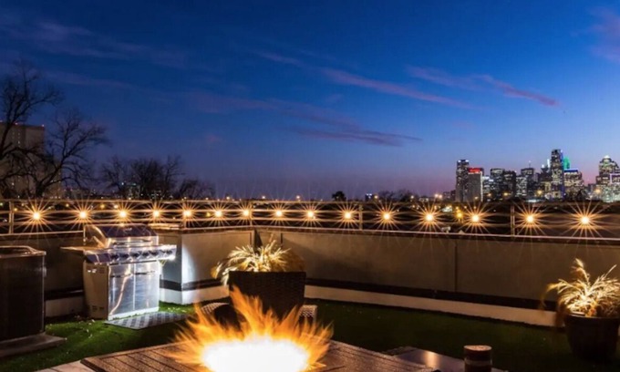 Old East Dallas House | Rooftop w/View! By Uptown-Deep Ellum-LoGreenville!