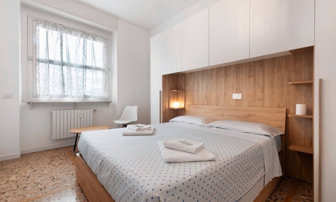 Citta Bassa Apartment | Room 'Enza 1' with Wi-Fi