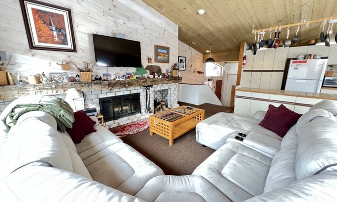 Forest Farms House | Room for the whole family!