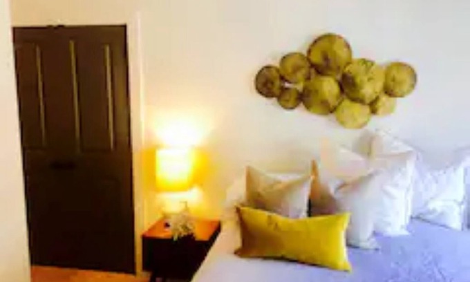 Glenwood Park House | Room in New Modern House! A1C