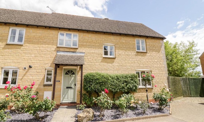 Moreton-in-Marsh House | Rosemead