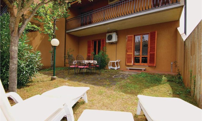 Puntone di Scarlino Apartment | Rosso 2