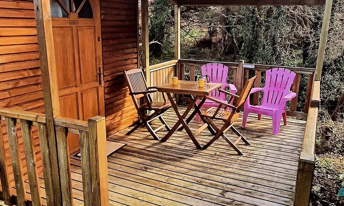 Perros-Guirec Cabin | Roulotte 11 m² - 1 bedroom + terrace 7 m² (Pets not allowed) 2 persons