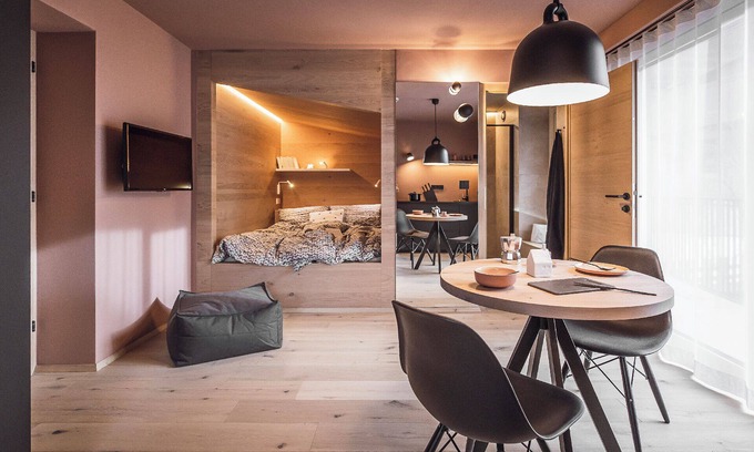 Rasun di Sopra Apartment | "Rousa little guesthouse Cosy Plus" with breakfast included!